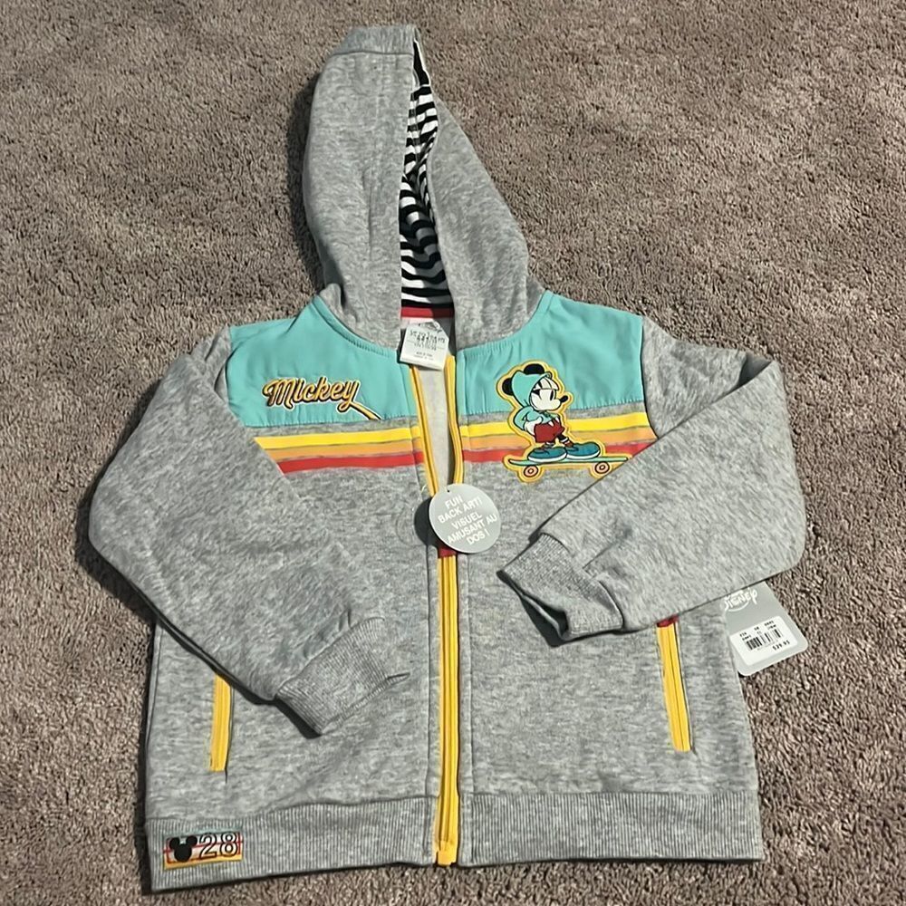 Good Vibes Only ! Disney Store size 4 brand new!